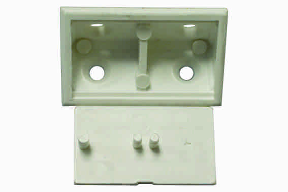 Corner Block Plastic White Bulk H05707