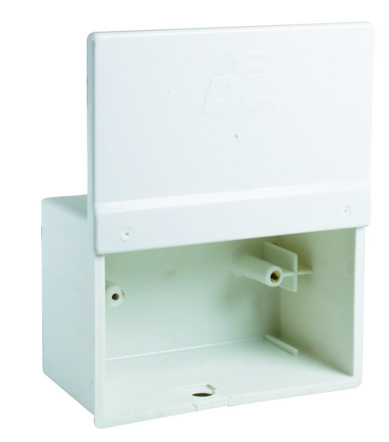 Box Weatherproof Plug  15A  2x4  Apple Plastic B121