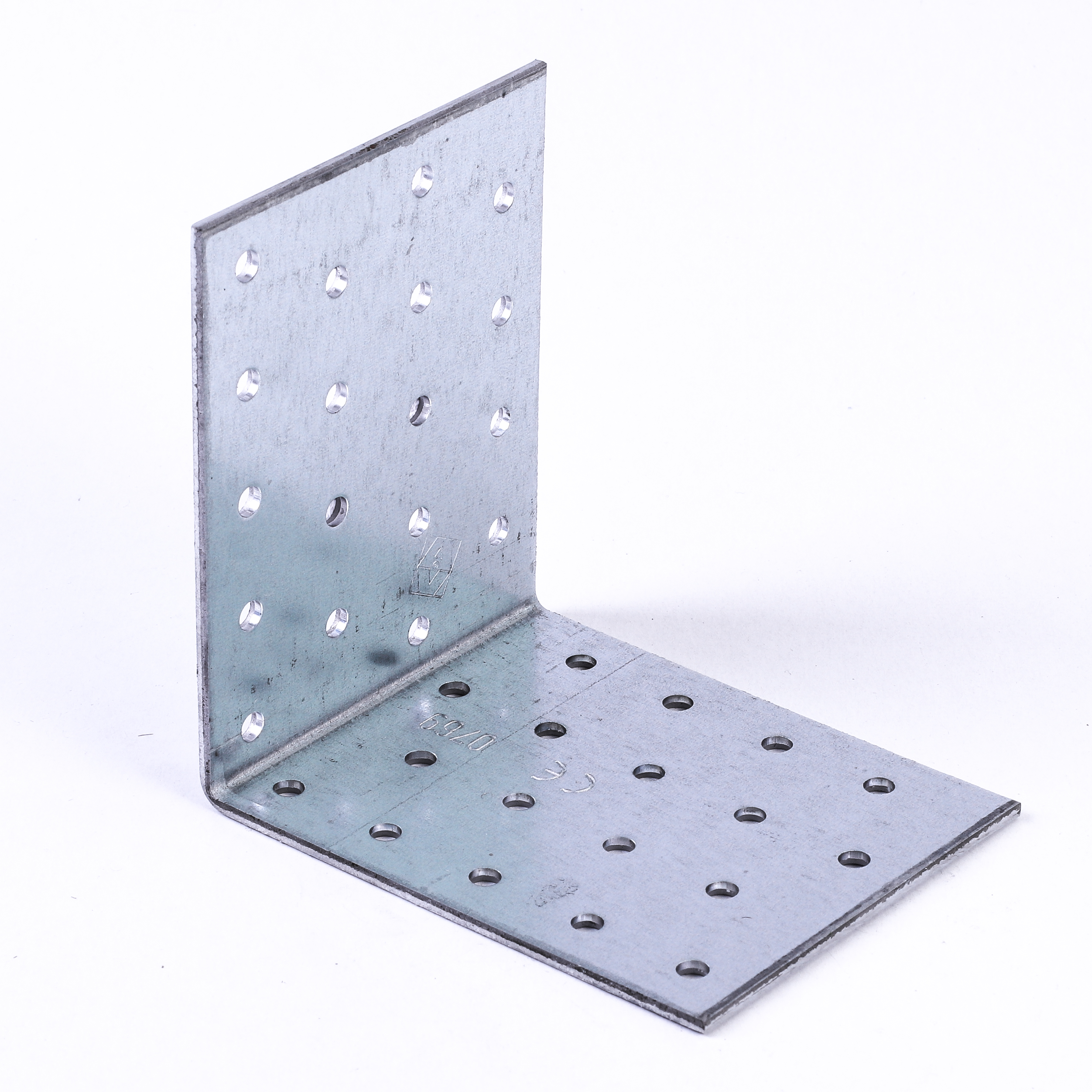 Aug Vor Perforated Plate Angle 100x100x80mm 70944000