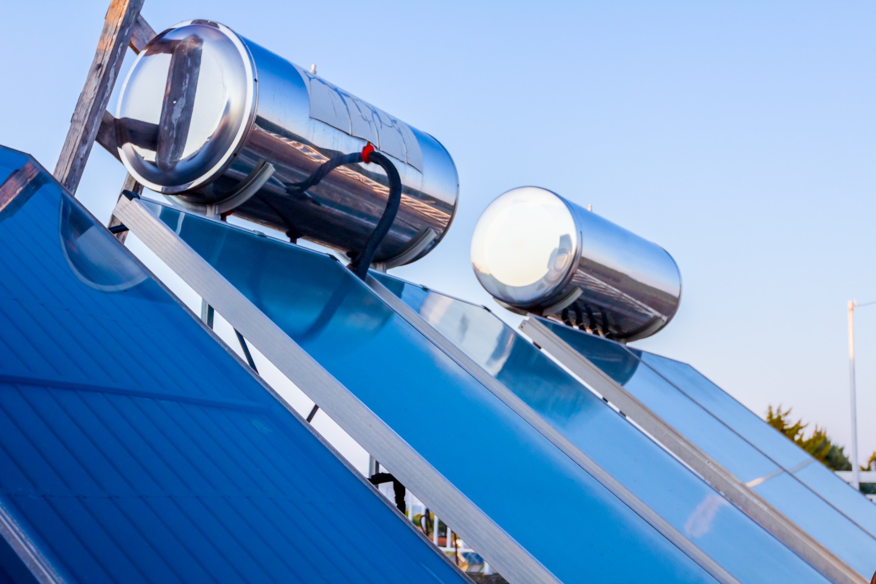 Smart Shopping: How to Get the Best Deals on Geysers and Accessories