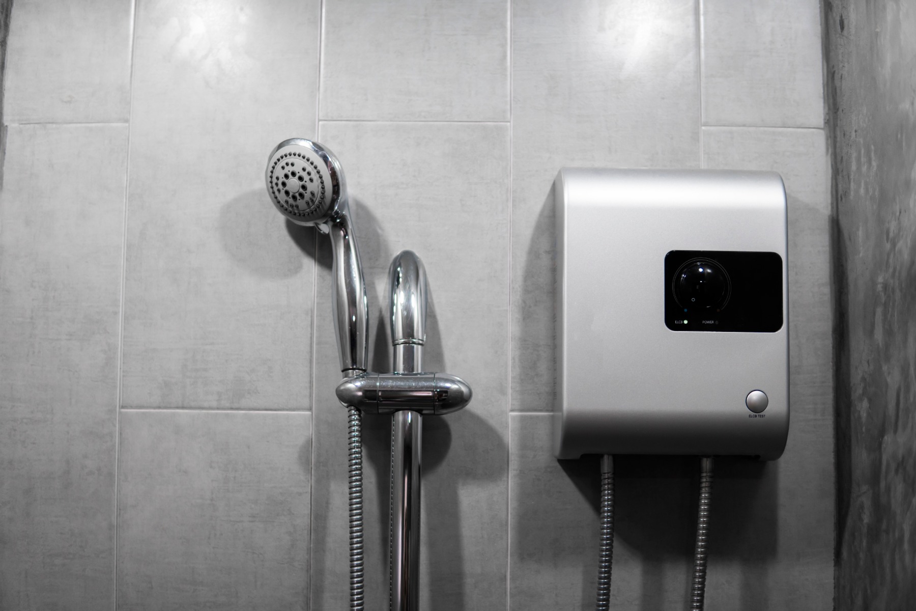 Small Geysers, Big Impact: Perfect Solutions for Compact Spaces