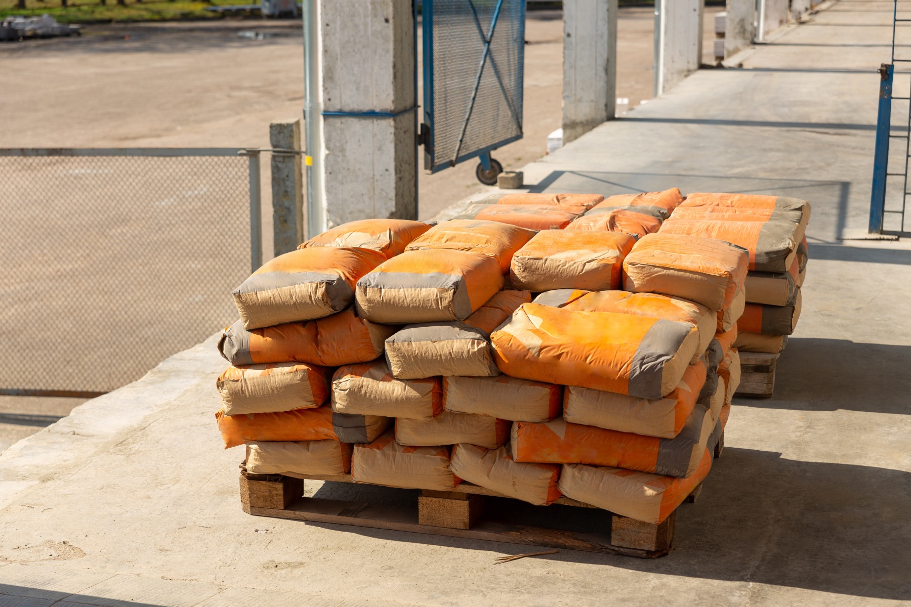 Cement Suppliers Near You: Why Local Sourcing Makes a Difference