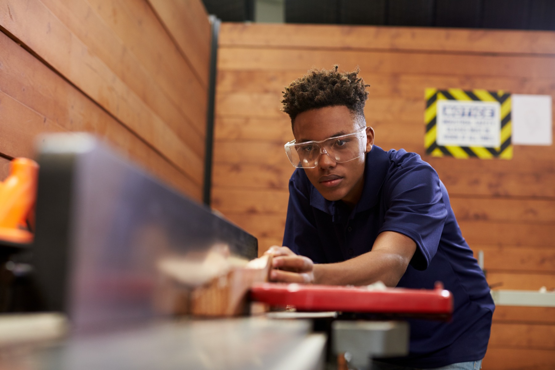 What You Need to Know About Safety Goggles